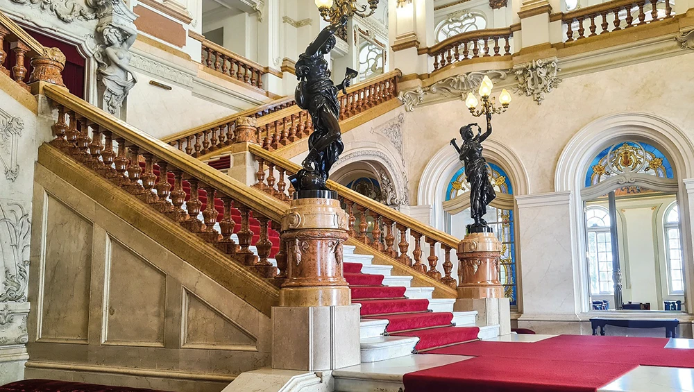 Where institutions meet crypto & web3