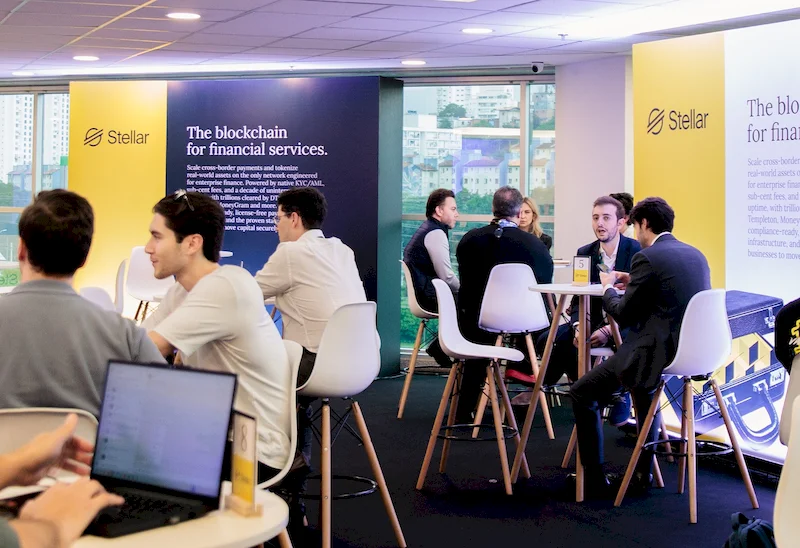 Turn Presence into Pipeline