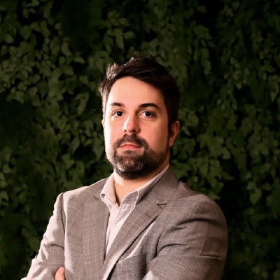 Carlos	Eduardo Franco Russo